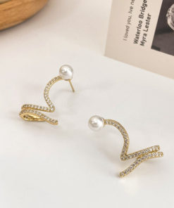 Snake Shape Pearl Ear Bone Clamp