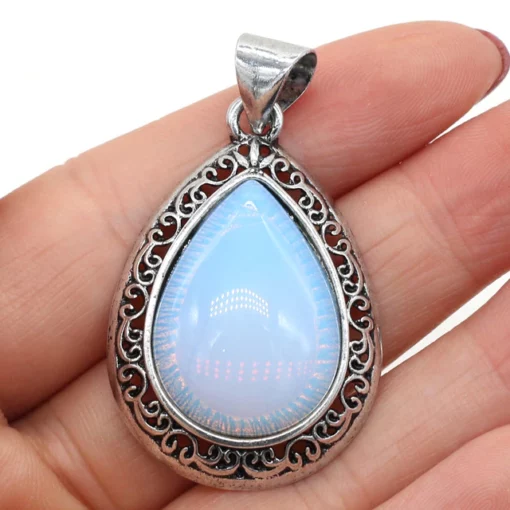 Metal Color Gemstone Pendant