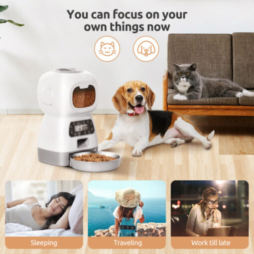 Pet Kibble Dispenser