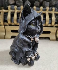 Resin Black Cat Statue Decor