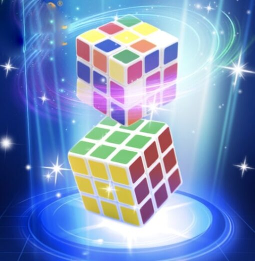 Self Solving Rubiks Cube