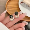 New Fashion Round Earrings for Women Geometric Acrylic Crystal Stud Earrings Wedding Party Elegant Circle Charms Jewelry