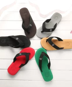 New Sandals Shoes Men Summer Men Flip Flops High Quality Beach Sandals Anti-slip Zapatos Hombre Casual Shoes Man Slippers