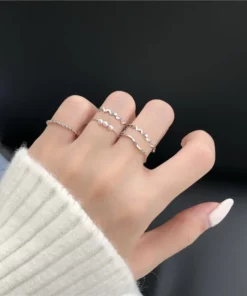 Three Pearl Ring